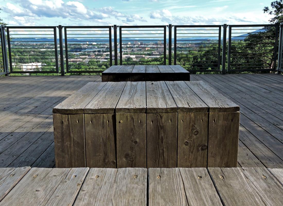 view from platform on Stringers Ridge in Chattanooga's northshore
