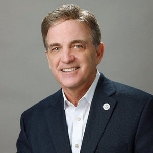 Mark Headshot for bio